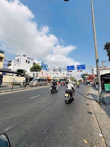 MẶT BẰNG MẶT TIỀN NGANG 7M QUANG TRUNG GÒ VẤP NGAY NGÃ TƯ