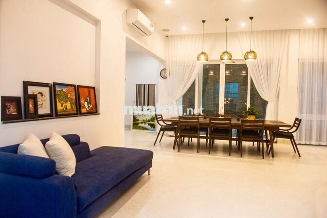 Cho thuê biệt thự nguyên căn Camellia hơn 8 PN