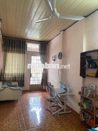 CHO THUÊ HOẶC BÁN NHÀ NGUYÊN CĂN GẦN SÂN BAY – ĐẦU ĐƯỜNG PHẠM VĂN ĐỒNG
