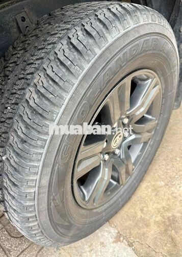 Toyota Hilux 2021 AT 4x2 Dầu Cam