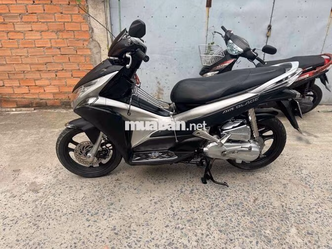 Honda Air Blade FI 2011 Đen bạc
