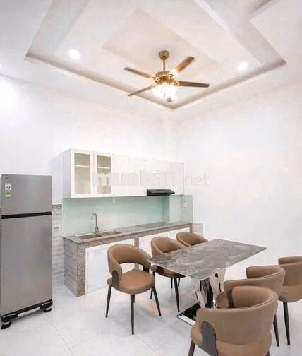 Nhà Full Nội Thất 1 Trệt 3 Lầu 4PN Hẻm KDC Nam Long Trần Trọng Cung