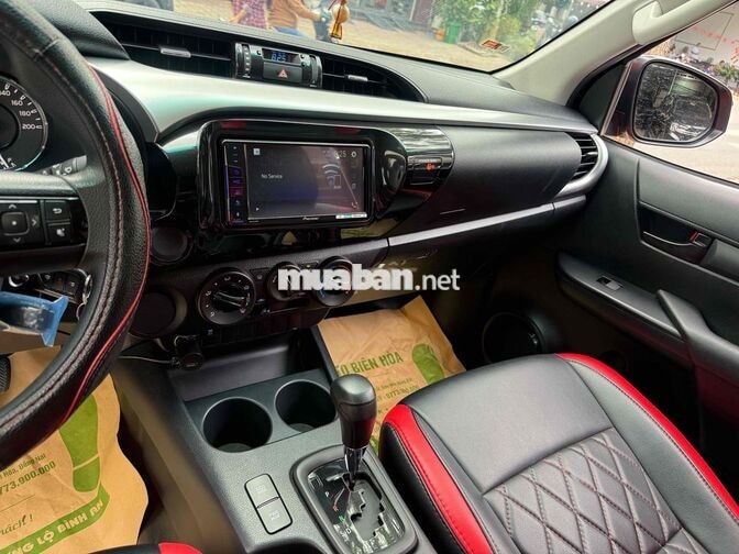 Toyota Hilux 2021 AT 4x2 Dầu Cam
