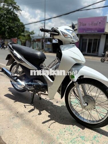 Wave Alpha 2023 Trắng lướt đẹp keng k lỗi nhỏ