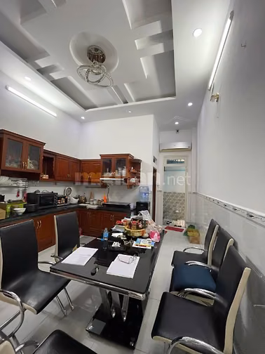 NHÀ MỚI HẺM XE HƠI TRƯƠNG PHƯỚC PHAN 4x20.1m TẶNG NỘI THẤT CAO CẤP