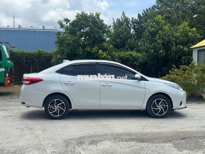 hơn 300 tr cần Vios Sàn Trắng alo em