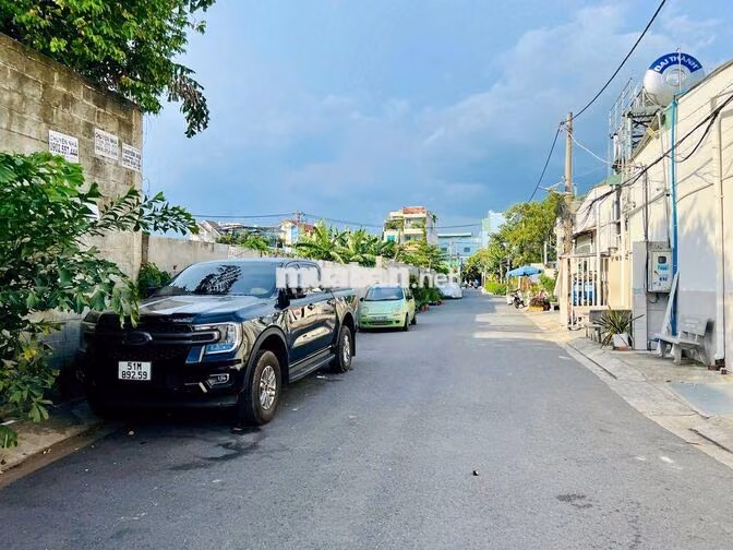 50TR/M2_ĐẤT BUILDING KHỦNG_TRƯỜNG THỌ, THỦ ĐỨC_1245M2 THỔ CƯ_30x41m