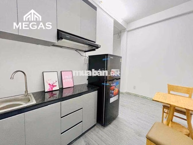 ✨ 2 PHÒNG NGỦ - BAN CÔNG chính chủ giá mềm 3-4 NGƯỜI Ở có sẵn NỘI THẤT