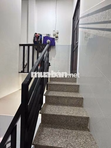 🏠 CHÍNH CHỦ BÁN NHÀ ĐÚC KIÊN CỐ – HẺM 1027 HUỲNH TẤN PHÁT, QUẬN 7