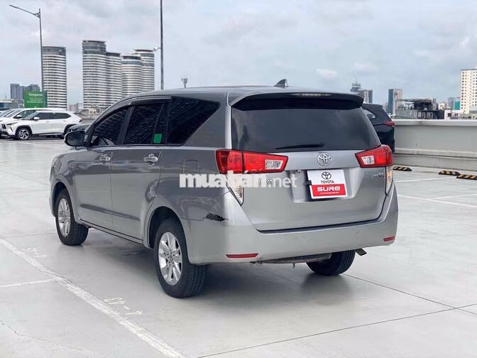 Toyota Innova 2.0G 2019 Bạc Tự động