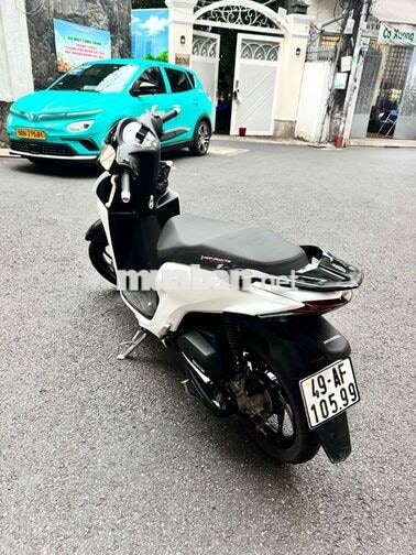 Honda Vision 2024 Trắng đen 30 ngàn km
