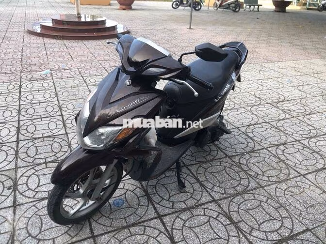 Yamaha Luvias Nâu Xe tay ga