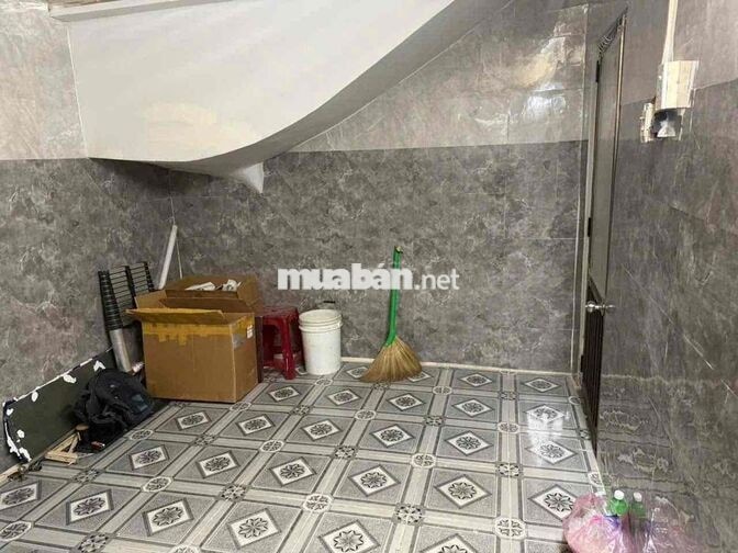 Phòng cho thuê phòng trống, Tôn Đản Quận 04
