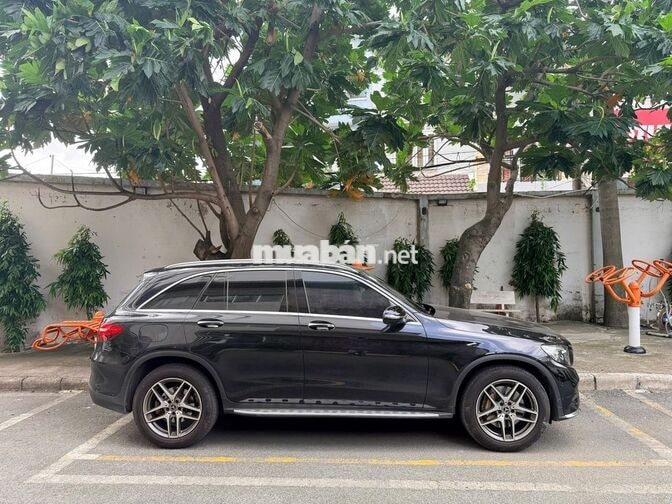 Mercedes-Benz GLC 300 Đen 133208 km
