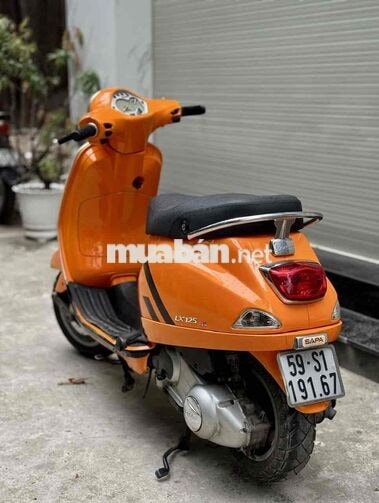 Piaggio Vespa LX 125cc Cam