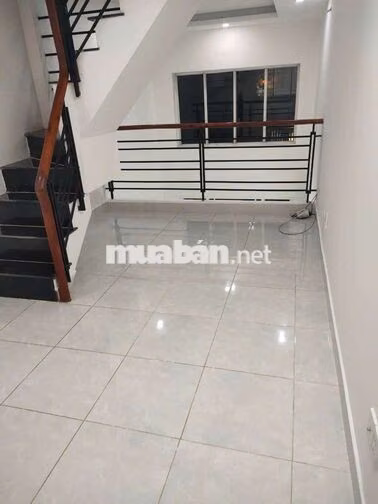 Nhà 30m2 x 3 tầng cần bán nhanh lê văn lương nhà bè.