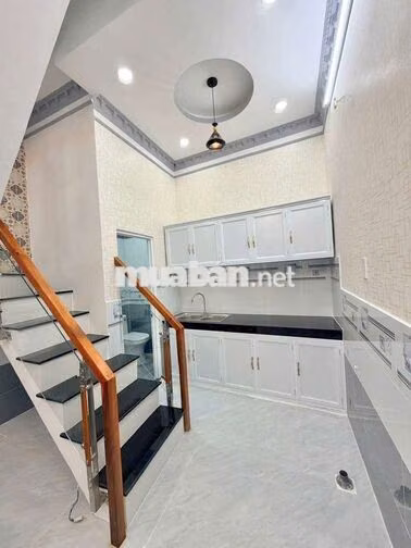 Nhà Mới xây vào ở liền đường huỳnh tấn phát nhà bè.