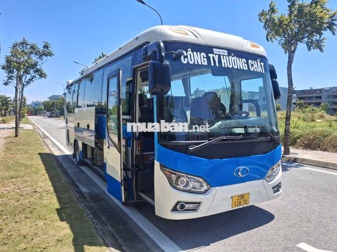 Xe khách Thaco TB85s 2017 Trắng, Xanh