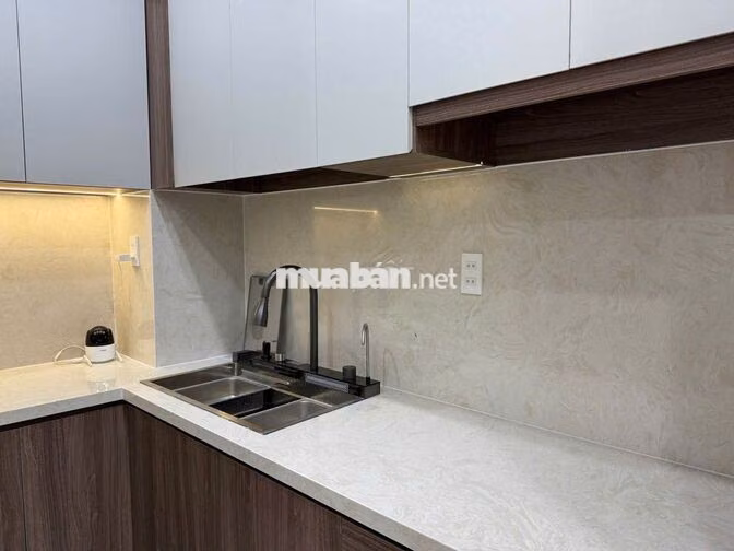 NHÀ ĐẸP 4 TẦNG FULL NỘI THẤT – CÁCH HẺM XE HƠI CHỈ 1 CĂN🔥