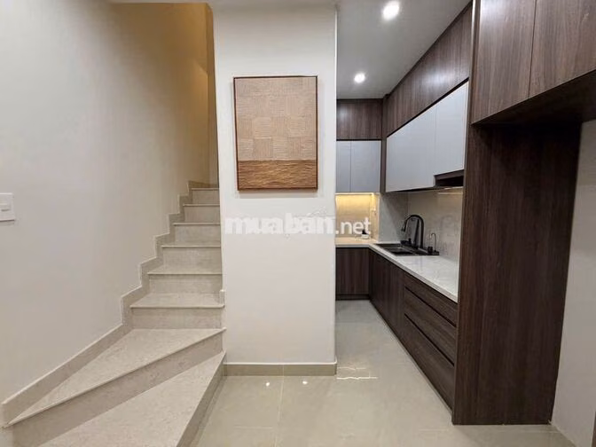 NHÀ ĐẸP 4 TẦNG FULL NỘI THẤT – CÁCH HẺM XE HƠI CHỈ 1 CĂN🔥