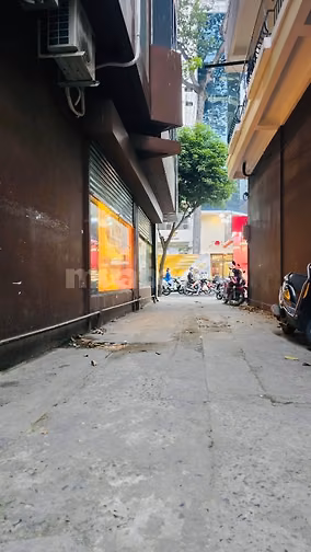 Hẻm Đẹp Kê Mặt Tiền Cao Thắng Quận 3 41M2 Ngang 3M5 4 Tầng - 8 Tỷ 2