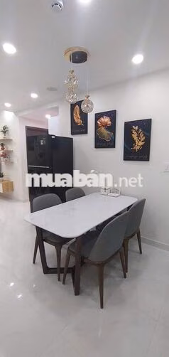 Cho thuê CH Green River dt72m2 2PN 2WC giá 11tr full nội thất quận 8