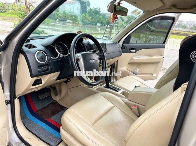 Ford Everest 2008 Tự động 7 chỗ Vàng cát