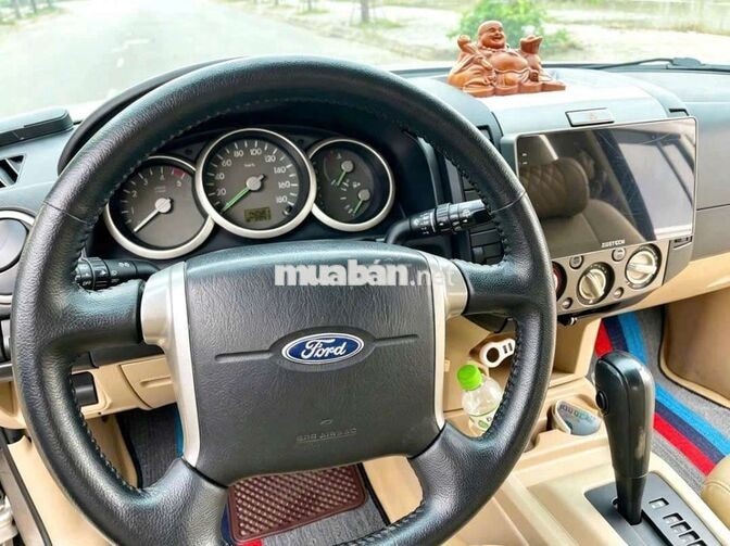 Ford Everest 2008 Tự động 7 chỗ Vàng cát