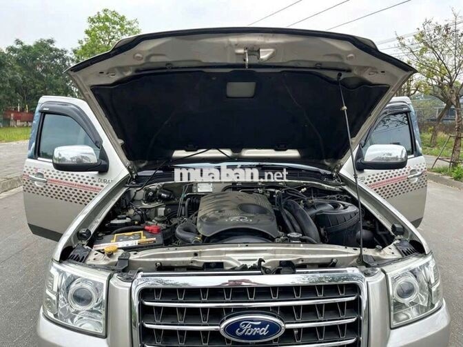 Ford Everest 2008 Tự động 7 chỗ Vàng cát