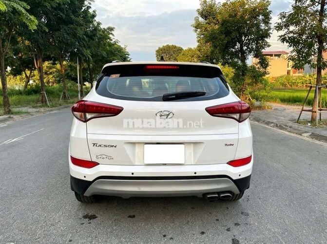 Hyundai Tucson 1.6 Turbo 2018 Trắng 10 vạn km