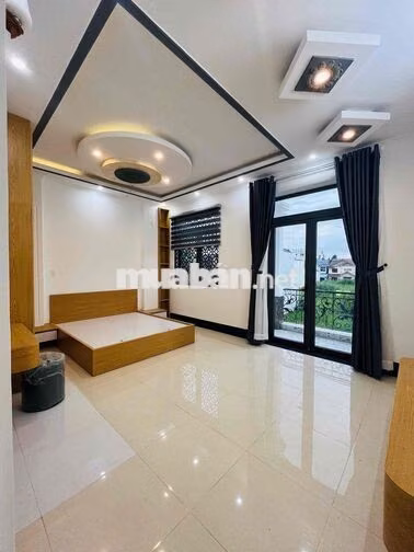 CHO THUÊ NHÀ TRỆT 2 LẦU MỚI ĐẸP CÓ NỘI THẤT KHU DÂN CƯ NAM LONG