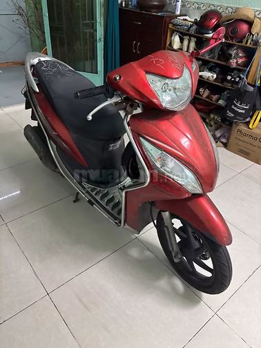Bán xe Honda Vision 2013 màu đỏ