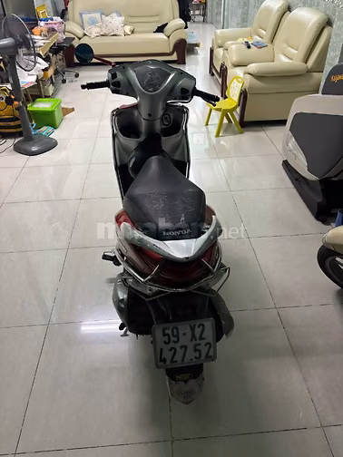 Bán xe Honda Vision 2013 màu đỏ