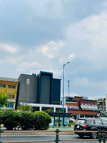 Bán nhà mặt tiền 492 Võ Văn Kiệt, đang có dòng tiền cho thuê.cao