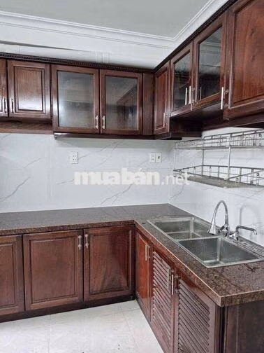 CHO THUÊ NHÀ HẺM XE HƠI NƠ TRANG LONG, P.13 - NGANG 4.5M RỘNG RÃI, CÓ