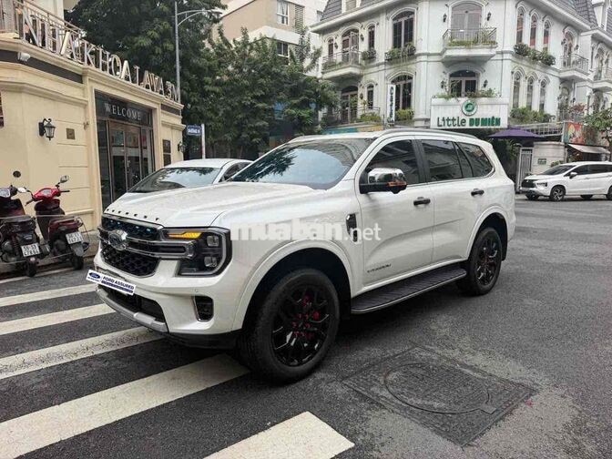 Everest 2 cầu 2025 Xe Cá Nhân Bán Tại Hãng Ford