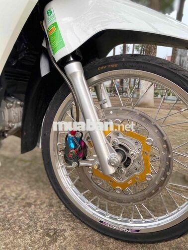 Honda Future Neo FI Trắng đỏ Thể thao