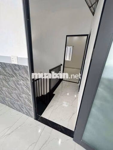 Nhà Lê Văn Quới [5x15, 1 lầu, 3pn, 2toilet] 12tr/tháng