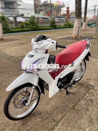 Honda Future Neo FI Trắng đỏ Thể thao