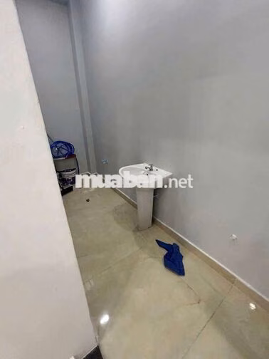 Nhà Lê Văn Quới [5x15, 1 lầu, 3pn, 2toilet] 12tr/tháng
