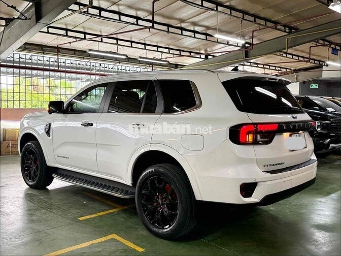 Everest 2 cầu 2025 Xe Cá Nhân Bán Tại Hãng Ford
