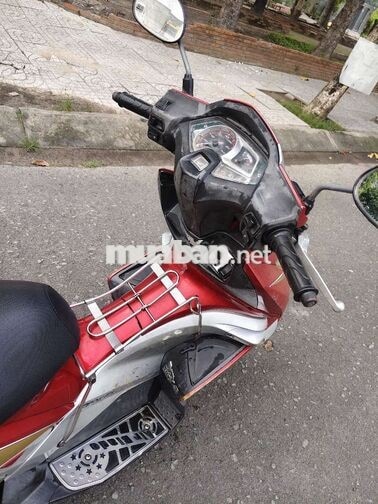 Honda Air Blade 2010 đỏ