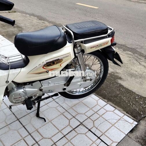 Daelim Super Cub 2017 50cc Trắng