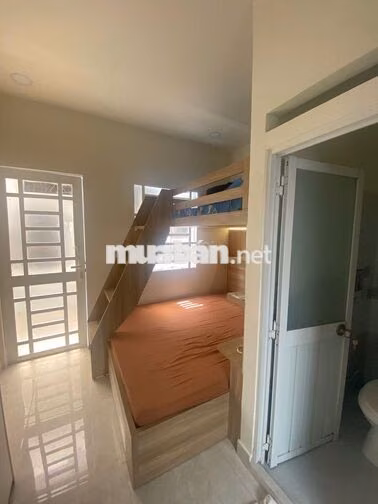 CHO THUÊ NHÀ FULL NỘI THẤT DT 45M2 1 TRỆT 2 LẦU 3PN 3WC