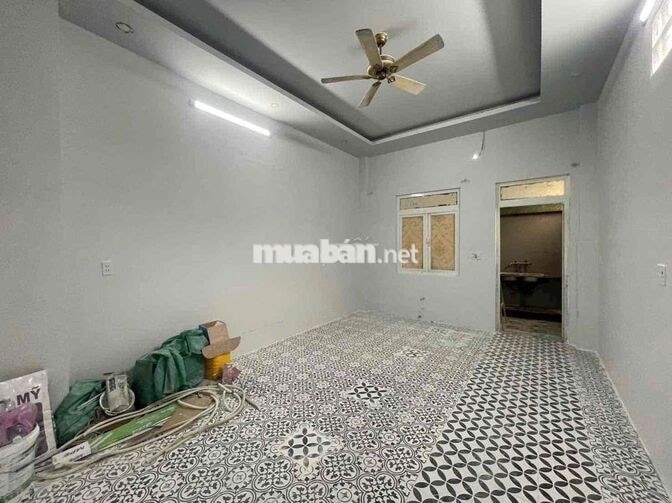 nhà 4 tầng mt đường Kha Vạn Cân gần chợ Thủ Đức kinh doanh đa ngành