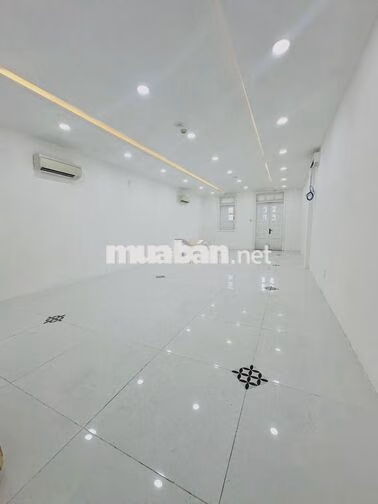 🏢 Cho Thuê Tòa Nhà MT Lê Văn Sỹ Phú Nhuận - Hầm Xe Rộng, Thang Máy Mới