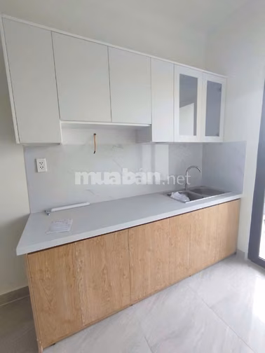 Âu cơ Tower- đường Âu cơ- tân Phú giá 10,5tr căn hộ 3p ngủ