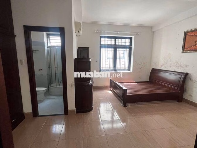 Cho thuê nhà nguyên căn mặt tiền đường số Tân Phong quận 7