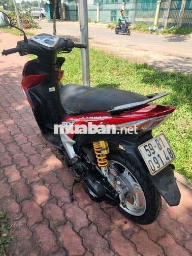 Yamaha Luvias GTX 2011 Đỏ