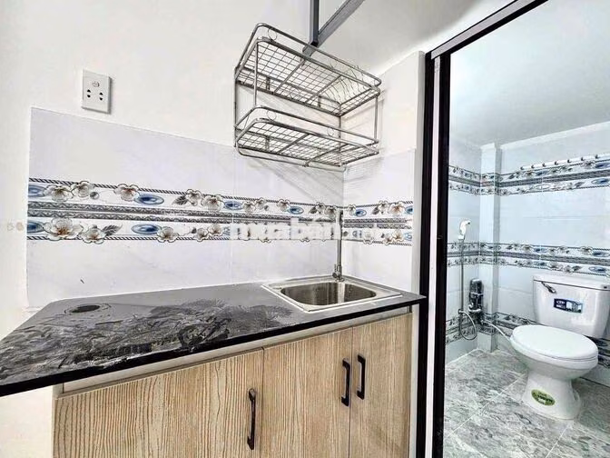 Phòng trọ có gác mới xây gần ĐH Hùng Vương - Vòng xoay Phú Lâm_Bà Hom